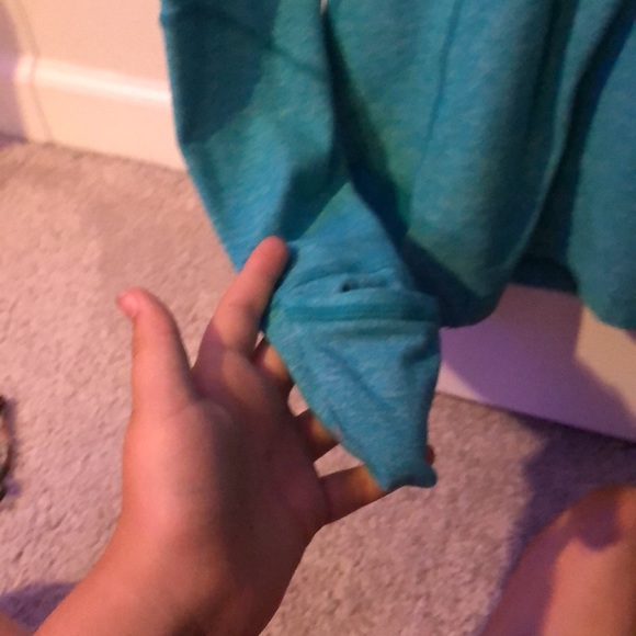 Turquoise LuluLemon Jacket - Picture 6 of 9